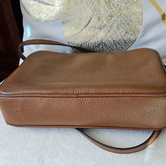 MICHAEL KORS Leather Crossbody Bag - Picture 5 of 8